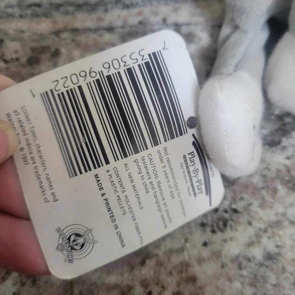 1997 Bugs Bunny Beanie Plush - Has Tags -‎ 8 Inch